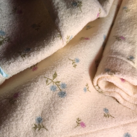 Amanda Stewart button front robe Large - Picture 10 of 11